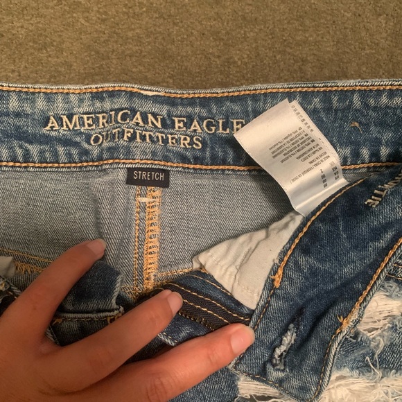 American Eagle Distressed Jean Shorts - Picture 3 of 3